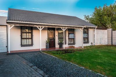 House For Sale in Bellville, Bellville